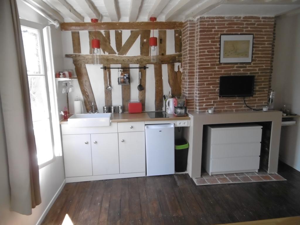 Le Clocher Sainte Catherine Lägenhet Honfleur Rum bild