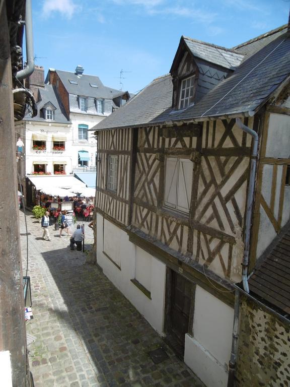 Le Clocher Sainte Catherine Lägenhet Honfleur Rum bild