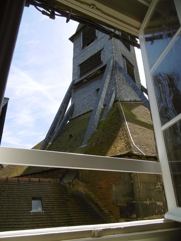 Le Clocher Sainte Catherine Lägenhet Honfleur Rum bild